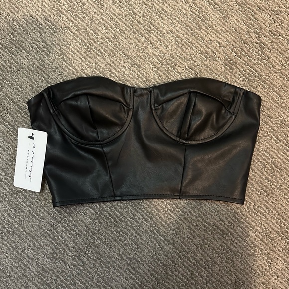 NWT American Threads faux leather top - Picture 2 of 2